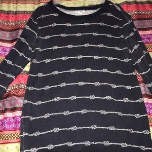Old navy sweater